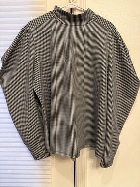 Eloquii Black & White Houndstooth Crewneck Top